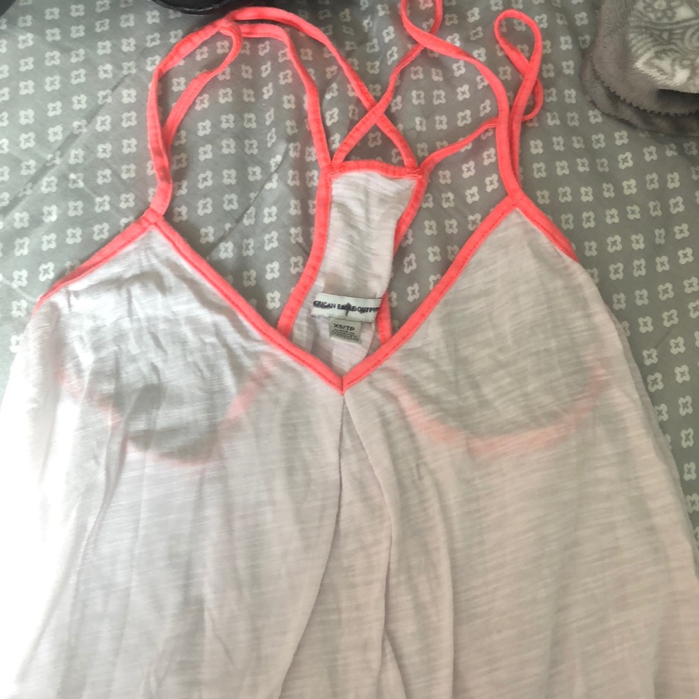 Flowy Tank